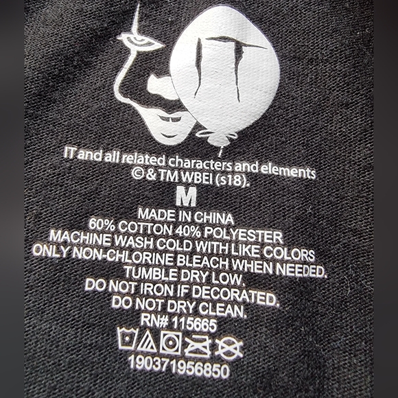 IT 'You'll float too.' Pennywise Horror Movie Long Sleeve Black T-Shirt - Picture 7 of 7